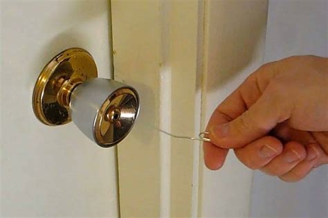 5 tips voor het openen van uw deur zonder sleutel .